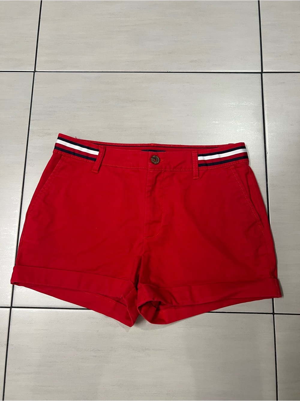 Tommy Hilfiger Women's Stretch Red Chino Shorts Size 4